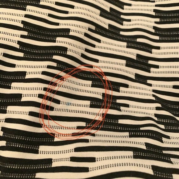 ⭐️ Loft Stretch Mini Bandeau Skirt Black & White - Picture 3 of 3